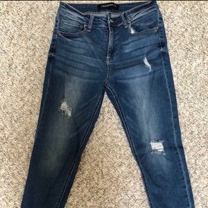 Prosperity Mallory Distressed Skinny Jeans size 30